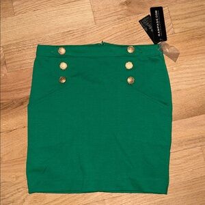 Rampage green skirt with anchor buttons